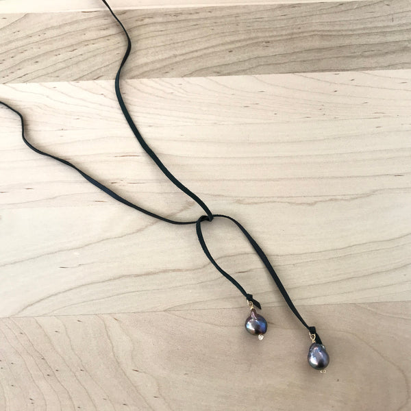 Pearl and Leather Lariat Necklace
