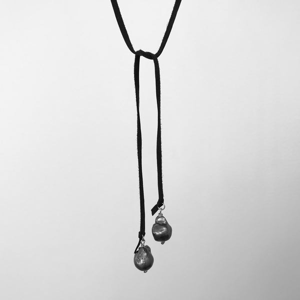 Pearl and Leather Lariat Necklace